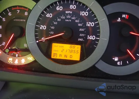 2007 Toyota Rav4 Base V6 z USA, uszkodzony, nr VIN JTMZK35V175010931